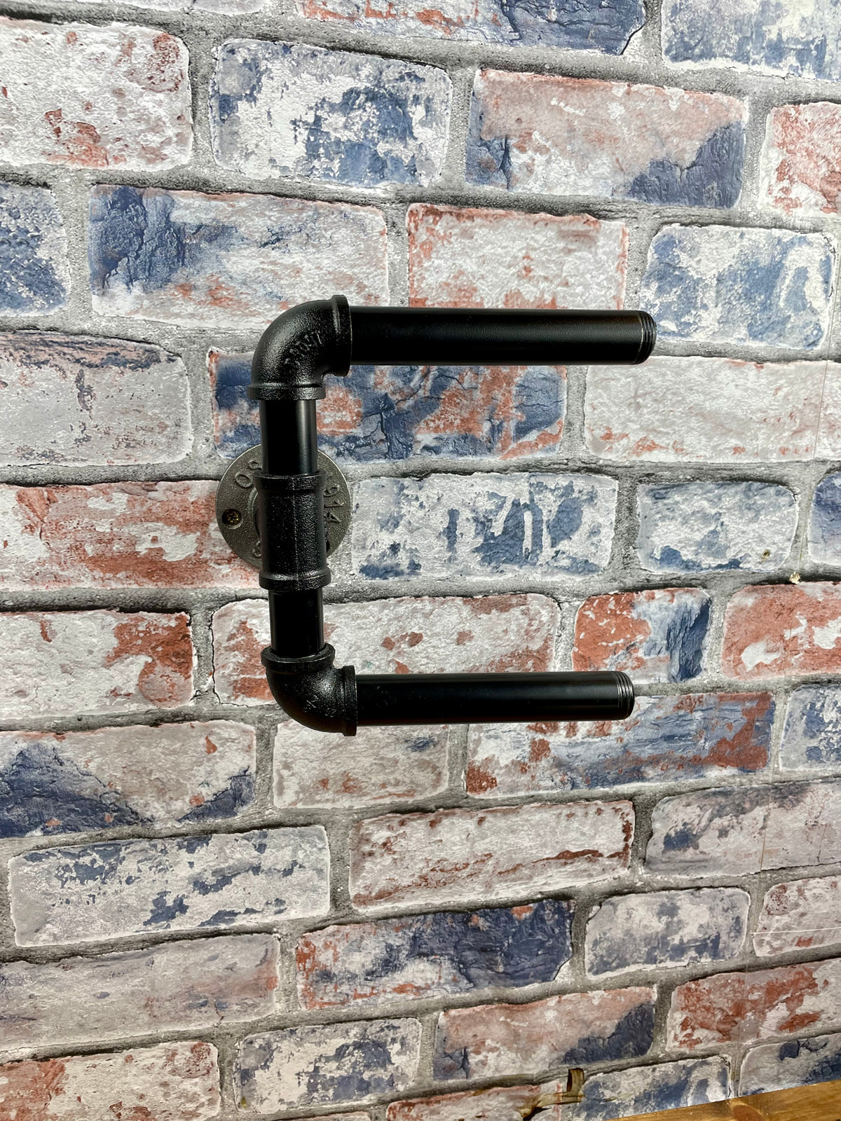 Industrial Style Pipework Double Toilet Roll Holder
Made to order industrial style metal pipework double toilet roll holder in a choice of colours. Free UK delivery by Splintered