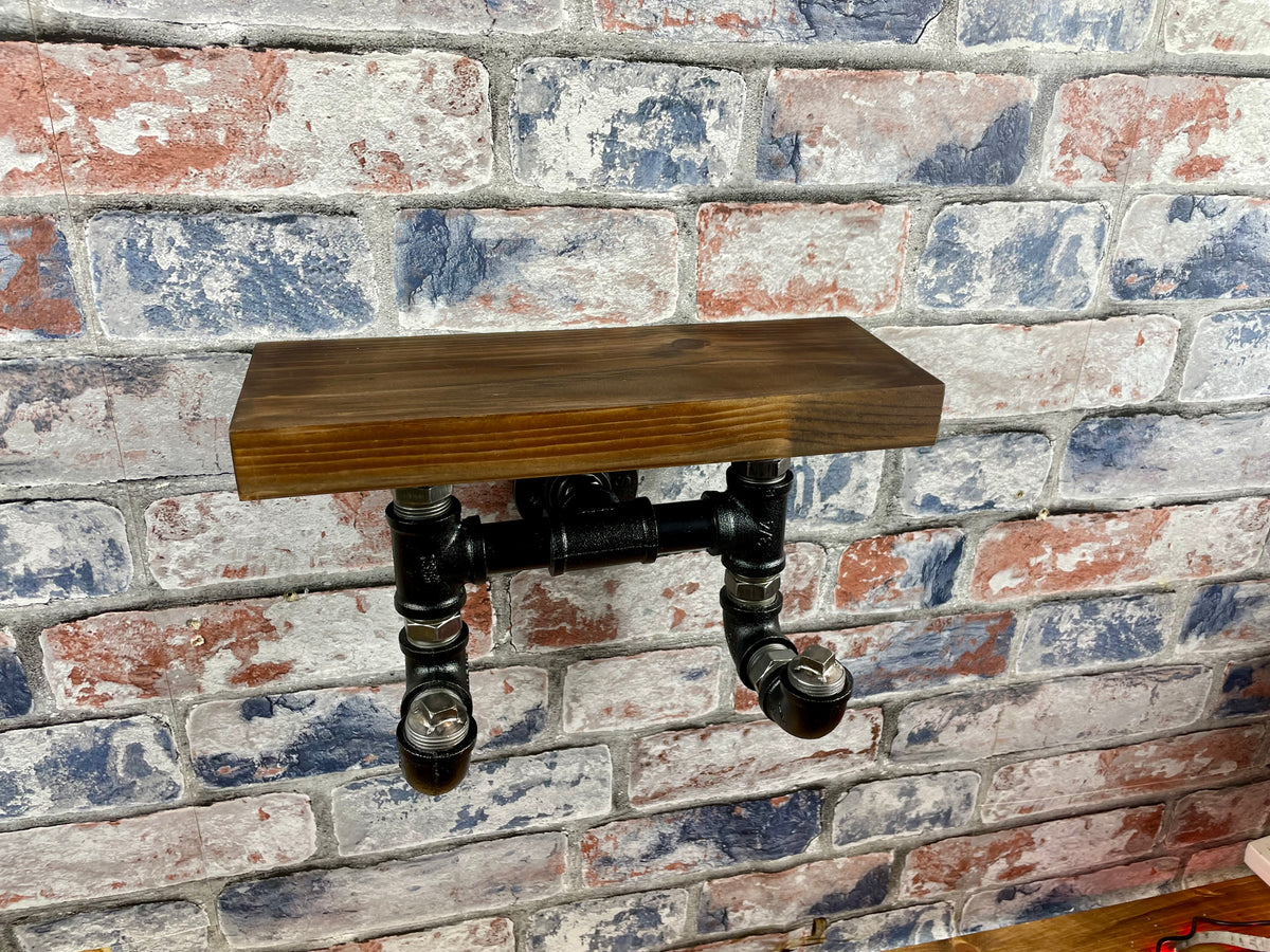 Industrial Style Metal Pipework Coat Hooks Set With Shelf
Chunky and super sturdy, these metal coat hook sets come fully built and ready to attach to your wall. Perfect from coats, scarves, hats, keys and more.